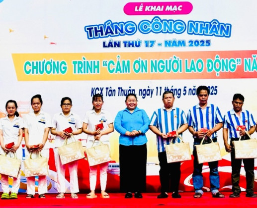 TP. HCM: Chăm lo 15.000 đoàn viên, công nhân lao động trong Tháng Công nhân 2025
