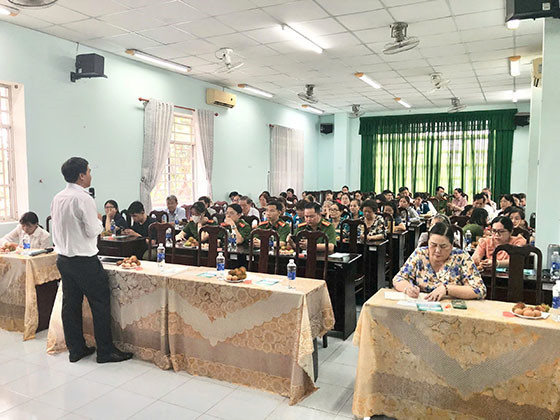 Cần Thơ: Tập huấn hồ sơ sức khỏe điện tử và tích hợp thẻ bảo hiểm y tế vào VNeID