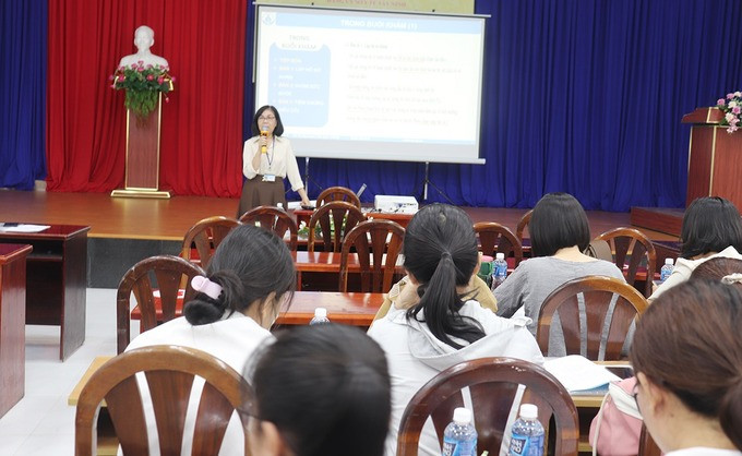 Tây Ninh: Tập huấn nâng cao năng lực khám sức khỏe định kỳ cho trẻ dưới 24 tháng tuổi