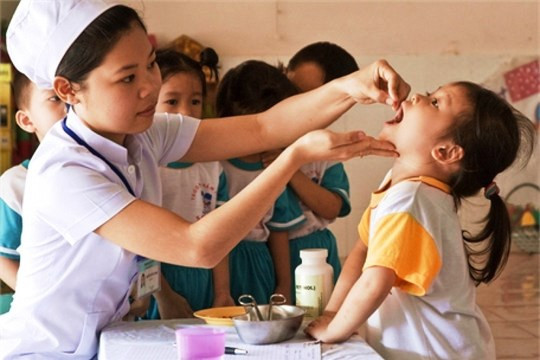 Quảng Nam yêu cầu triển khai chiến dịch bổ sung vitamin A kết hợp tẩy giun cho trẻ em năm 2025