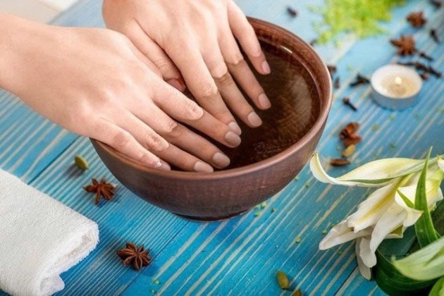 5 cách dưỡng móng khỏe đẹp tại nhà