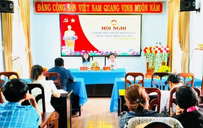 Gia Lai: Huyện Chư Sê vận động trên 700 triệu đồng ủng hộ Quỹ “Vì người nghèo”