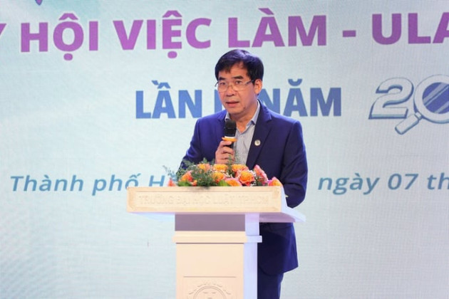 Sinh viên tiếp cận hàng trăm cơ hội việc làm tại Ngày hội Ulaw Career A Day 2025