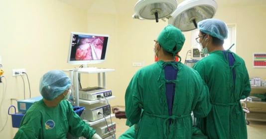 Cắt bỏ đoạn ruột hoại tử, cứu sống người phụ nữ ở Tây Ninh