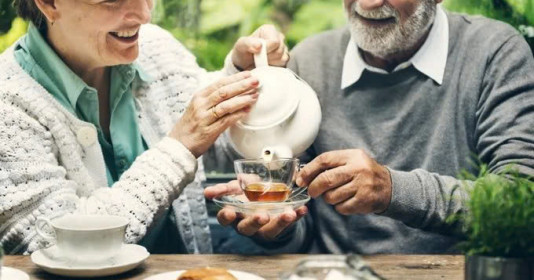 Bí quyết sống khoẻ và thọ hơn sau tuổi 50 đơn giản mà hiệu quả
