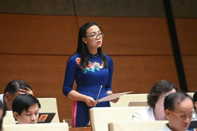 Đại biểu cảnh báo nguy cơ lạm thu dưới danh nghĩa tự nguyện sau miễn học phí