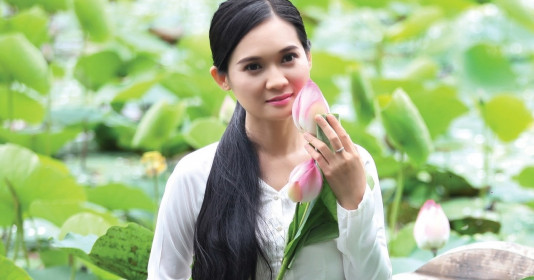 Hạnh Nguyên trở lại với ca khúc 'Thương về Củ Chi'