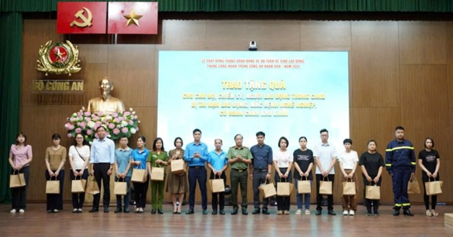 Tập huấn an toàn vệ sinh lao động cho hơn 6.000 cán bộ công đoàn, lao động