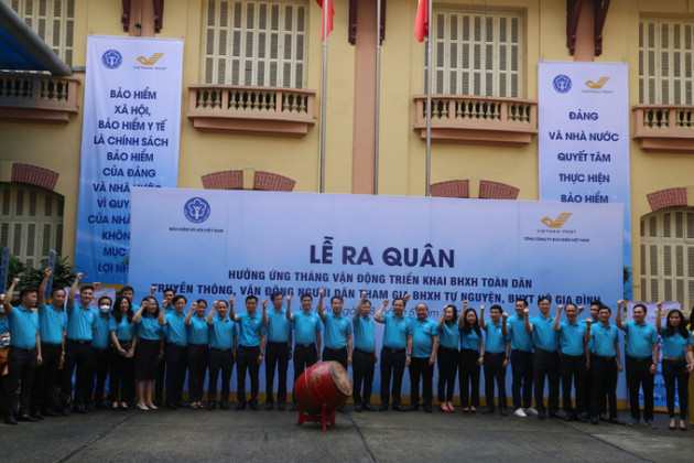 Bảo hiểm xã hội khu vực XXI ra quân vận động triển khai bảo hiểm xã hội, bảo hiểm y tế