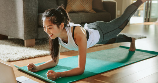 Tập luyện tại nhà có giúp cơ thể săn chắc như tập tại phòng gym?