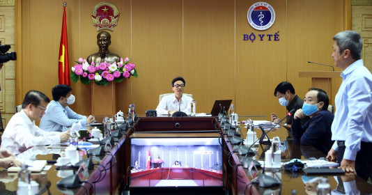Sẵn sàng ‘chung sống an toàn với dịch', học sinh có thể đeo khẩu trang đến lớp