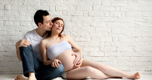 Chuyện "yêu" khi mang thai - những hiểu lầm mà mẹ nào cũng tin là đúng