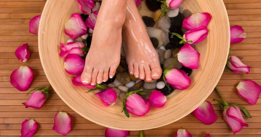 Ngâm chân lợi ích bất ngờ 