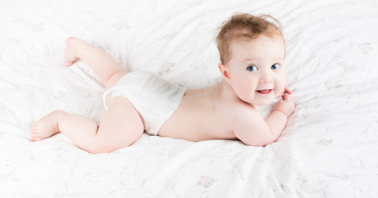 Liệu có nên đóng bỉm 24/24 cho con, chuyên gia nói gì về điều này?