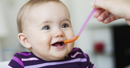 Ăn dặm kiểu Nhật cho bé 5-6 tháng 