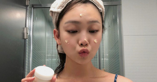 Bôi các sản phẩm chăm sóc da lên mặt và bị vón cục thì chắc hẳn bạn đang mắc 1 trong 6 sai lầm sau