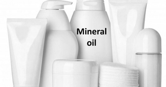 Loạt mỹ phẩm nghe tên đã thấy hãi hùng mà nhiều chị em vẫn liều lĩnh mua