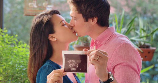 Hoàng Oanh lo lắng vượt cạn không có ông xã ở bên