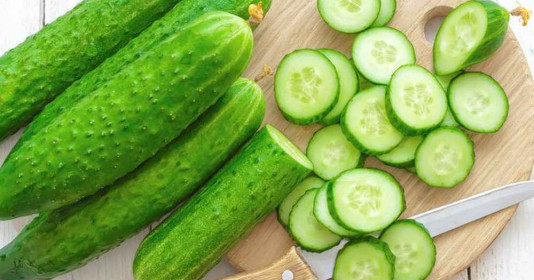 Chọn dưa chuột cong hay thẳng, nghe xong mà thật bất ngờ với đáp án của người trồng