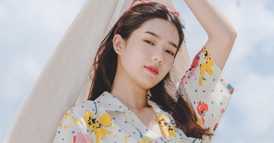 Nếu đang lo lắng tóc bị cháy nắng, nàng áp dụng ngay những bí quyết này