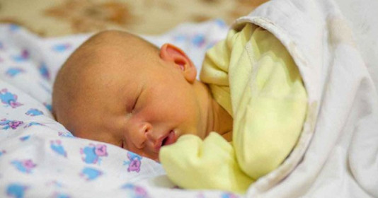 Trẻ bị vàng da có nguy hiểm không? Dấu hiệu và cách chữa trị vàng da ở trẻ