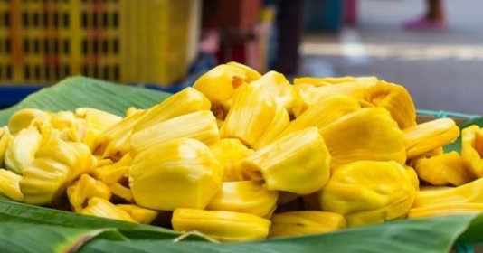 Bà bầu có nên ăn mít không? Ăn mít có nóng không? 