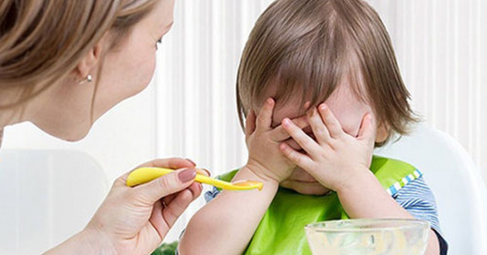 Chứng biếng ăn ở trẻ lên 3 - Bài toán khó không phải của riêng cha mẹ nào