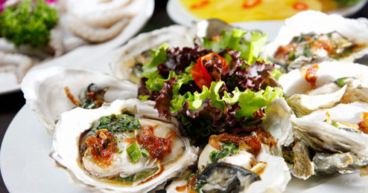 Mua hàu chọn được những con có đặc điểm này đảm bảo đáng đồng tiền lắm mẹ ơi