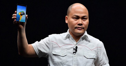 CEO BKAV Nguyễn Tử Quảng: “Chúng tôi sẽ khởi kiện những người ném đá Bphone”