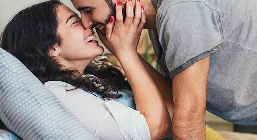 Sinh xong bao lâu thì quan hệ vợ chồng trở lại? Những lưu ý để không ảnh hưởng tới sức khoẻ 