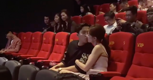 Tranh cãi Trấn Thành - Hari Won hôn nhau ở rạp phim, netizen gay gắt: “Thiếu gì chỗ, đâu phải chỉ có 2 người ở đó?”