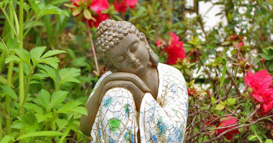 Niềm đam mê sưu tầm đồ gốm bất tận của cô hiệu trưởng có tâm hồn tinh tế