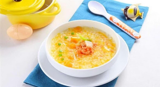 Những tiện ích mẹ nên biết về nồi hầm cháo cho bé