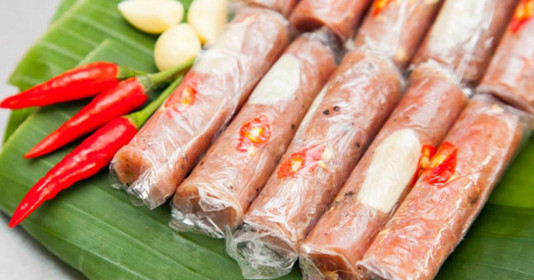 Cách làm nem chua Thanh Hóa tại nhà, giòn ngon chuẩn vị lại cực kỳ an toàn