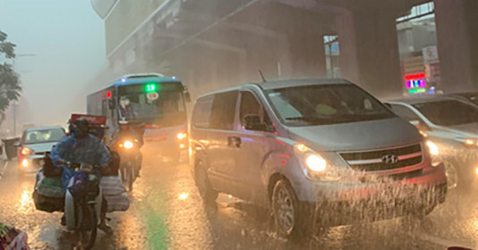 Dự báo thời tiết hôm nay 17.6.2020: Bắc bộ ngày nắng nóng, đêm mưa giông