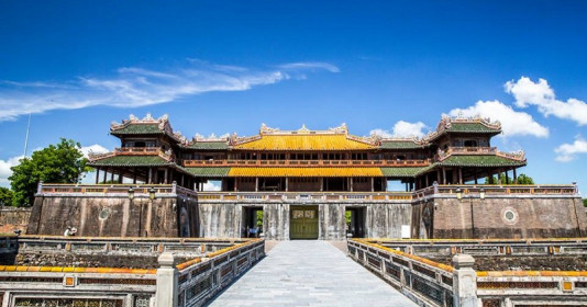 Cùng khám phá những địa điểm du lịch Huế đầy mê hoặc này ngay nhé