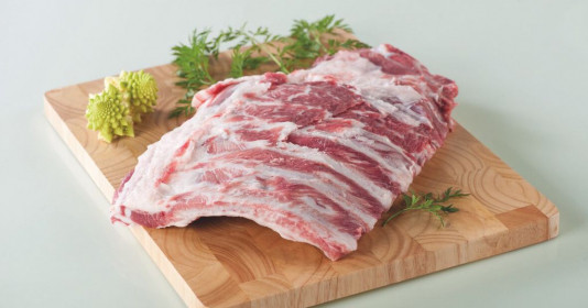 Muốn mua được sườn ngon, mẹ đảm phải chú ý vào 3 đặc điểm sau đây