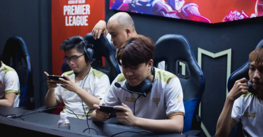 Kết thúc lượt đi vòng bảng APL 2020: Team Flash để người Thái đoạt ngôi đầu bảng B