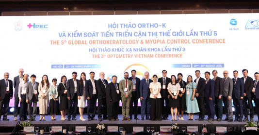 Thực hành đúng, hiệu quả để kiểm soát tật khúc xạ