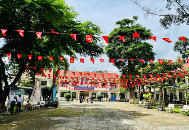 Tăng cường phòng, chống sốt xuất huyết, tay chân miệng, COVID-19 và các dịch bệnh tại các cơ sở giáo dục