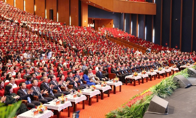 Lễ khai giảng lịch sử: Gần 26 triệu học sinh, sinh viên cùng hát Quốc ca trong ngày khai giảng toàn quốc