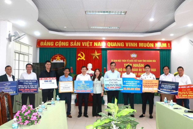 Khánh Hòa: Hơn 1 tỉ đồng gửi đến đồng bào vùng thiên tai