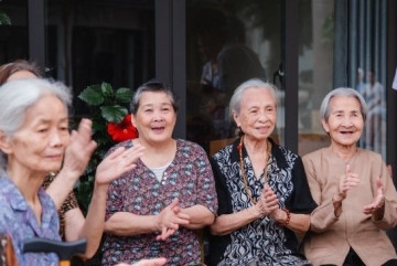 Dinh dưỡng hợp lý cho người cao tuổi – sống khỏe, sống vui, sống có ích