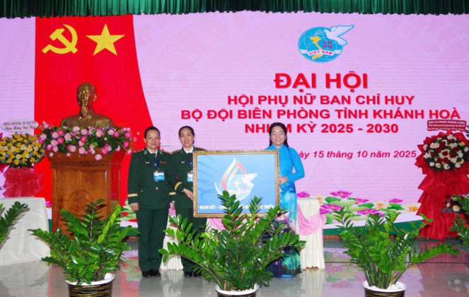 Phát huy vai trò phụ nữ Bộ đội Biên phòng Khánh Hòa trong giai đoạn mới