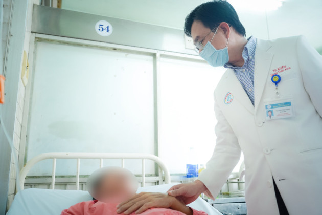 Phẫu thuật thành công ca u tuyến yên khổng lồ nhờ hệ thống nội soi thần kinh 4K-ICG hiện đại