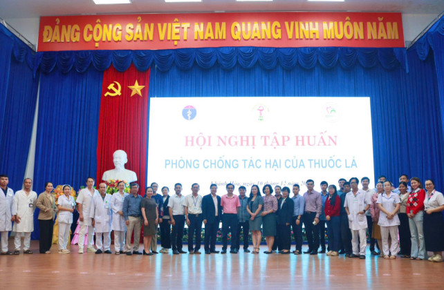 Khánh Hòa tăng cường năng lực phòng, chống tác hại của thuốc lá trong các cơ sở y tế