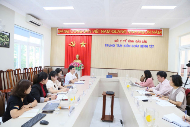 Cục Bà mẹ và Trẻ em giám sát hoạt động Dự án 7 tại Đắk Lắk