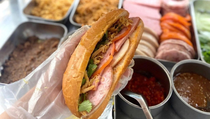 Vụ ngộ độc bánh mì ở TP. Hồ Chí Minh : Bộ Y tế yêu cầu xử lý nghiêm