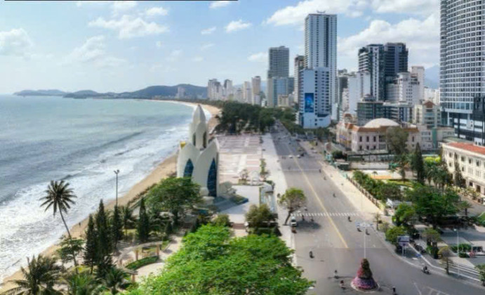Khánh Hòa đẩy nhanh lộ trình hoàn thiện tiêu chí đô thị loại I